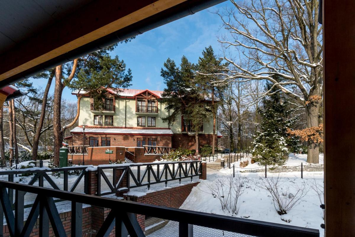Stacja Nowa Gdynia Bed & Breakfast Aquapark Zgierz Exterior foto
